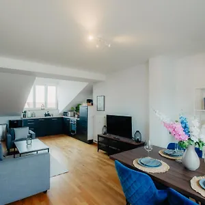  Apartment Luga Homes - Zoo Deutschland